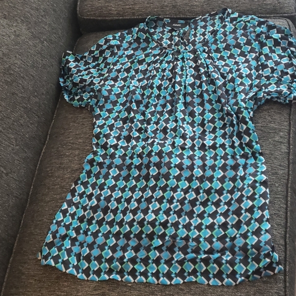 Alfani Tops - Alfani tshirt